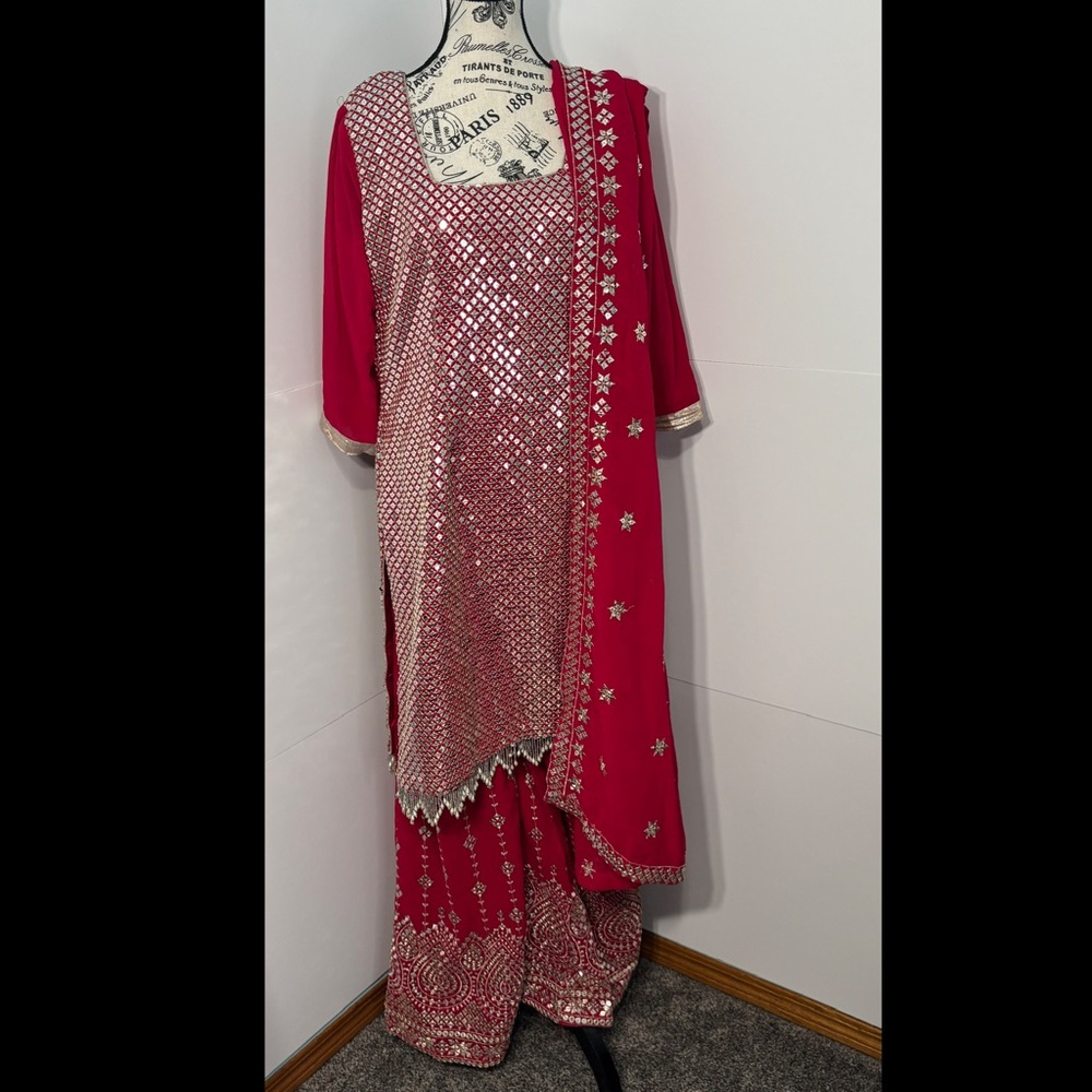 Womens Rose Pink Embellished Kurta Set with Dupatta Bollywood Indian Punjabi